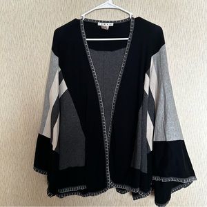 Cabi Womens Cape Sweater Shawl One Size Black Gray Cream